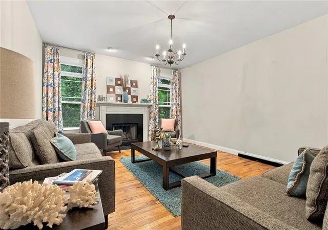 Photo 4 of Single family home for sale at 1544 Boulder Walk Way SE, Atlanta, GA 30316 | MLS# 7838239 | Listing updated on 2026-10-23