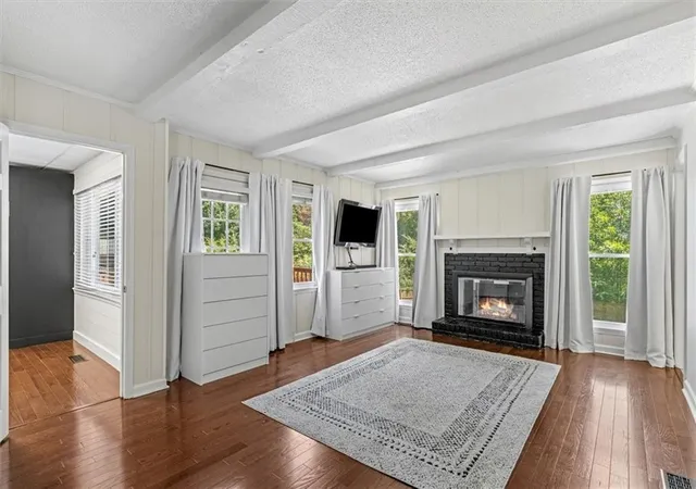 Photo 4 of Single family home for sale at 1212 Covie Dr, Dalton, GA 30720 | MLS# 7835785 | Listing updated on 2026-09-13