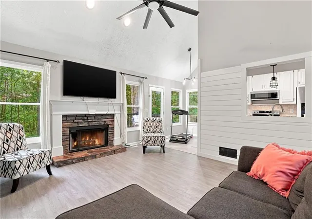Photo 2 of Sale Pending at 138 Smokestack Ridge, Fairmount, GA 30139 | MLS# 7831517 | Listing updated on 2026-10-06