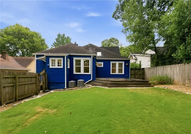 Photo 4 of Single family home for sale at 2666 Arbor Ave SE, Atlanta, GA 30317 | MLS# 7841154 | Listing updated on 2026-10-30