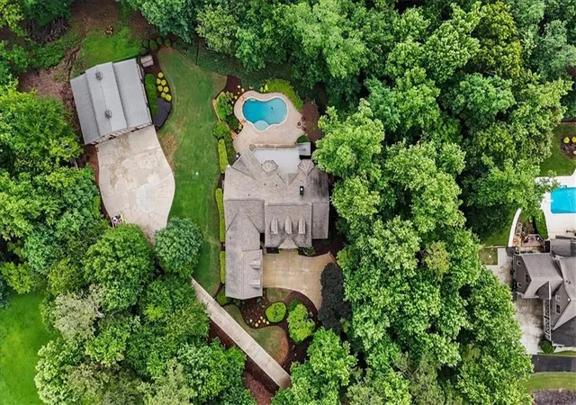 Photo 4 of Sale Pending at 410 Wild Hl Rd, Woodstock, GA 30188 | MLS# 7773703 | Listing updated on 2026-09-18