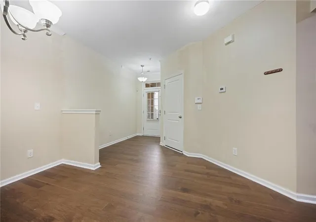 Photo 3 of Townhouse for sale at 3427 Vintage Cir #BLDG 15, Smyrna, GA 30080 | MLS# 7844338 | Listing updated on 2026-10-04