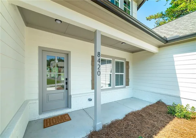 Photo 2 of Single family home for sale at 8420 Pleasant Grv Cir, Gainesville, GA 30506 | MLS# 7833679 | Listing updated on 2026-10-25