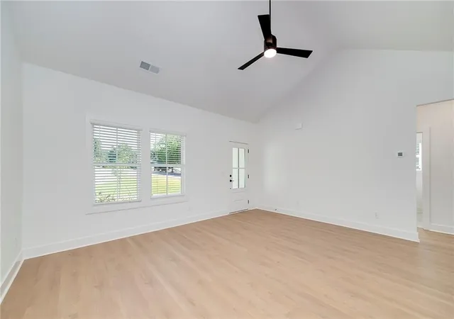 Photo 3 of Single family home for sale at 8420 Pleasant Grv Cir, Gainesville, GA 30506 | MLS# 7833679 | Listing updated on 2026-10-25
