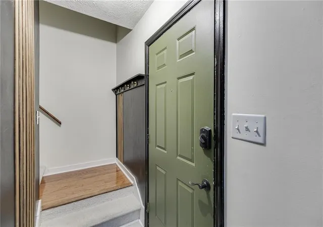 Photo 3 of Townhouse for sale at 7750 Roswell Rd #F5, Sandy Springs, GA 30350 | MLS# 7797045 | Listing updated on 2026-10-30