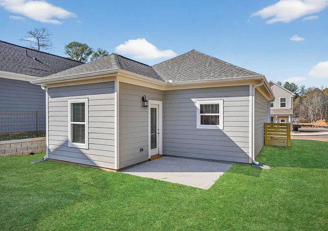 Photo 4 of Single family home for sale at 355 Dempsey Dr, Fayetteville, GA 30214 | MLS# 7830742 | Listing updated on 2026-09-08