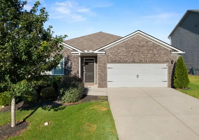 Photo 1 of Sale Pending at 152 Starbuck Pkwy, Pendergrass, GA 30567 | MLS# 7835923 | Listing updated on 2026-10-05