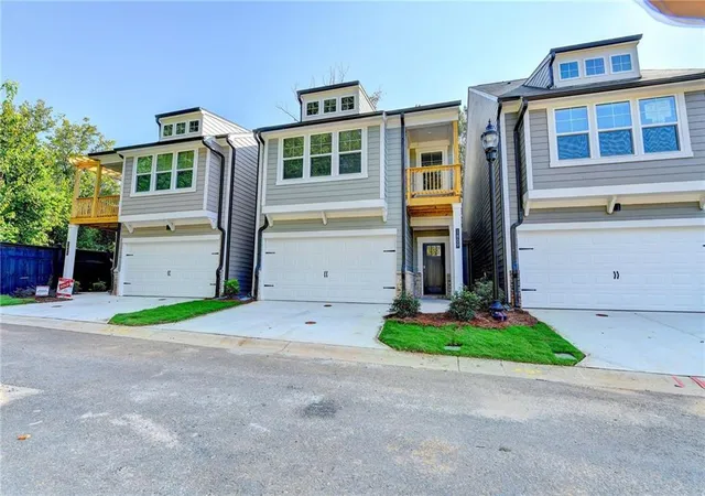 Photo 2 of Townhouse for sale at 1809 Belmore St Se, Smyrna, GA 30080 | MLS# 7831036 | Listing updated on 2026-09-07