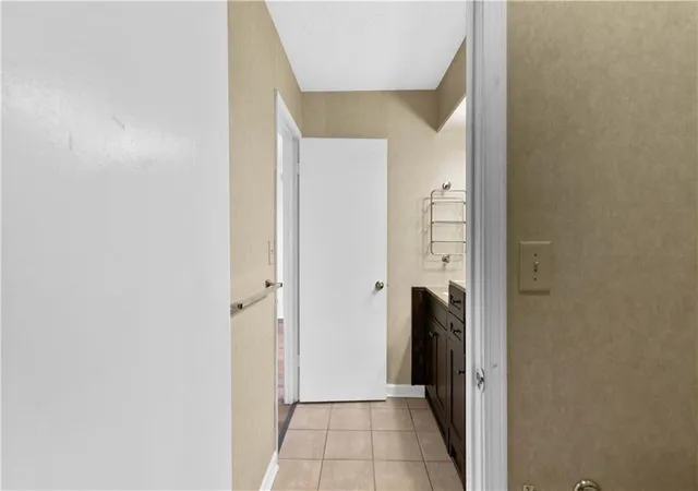 Photo 4 of Condo for sale at 3018 Wingate Way, Sandy Springs, GA 30350 | MLS# 7834607 | Listing updated on 2026-09-12