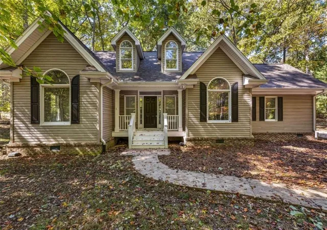 Photo 2 of Sale Pending at 140 Timbergate Trl, Blairsville, GA 30512 | MLS# 7855295 | Listing updated on 2026-10-26