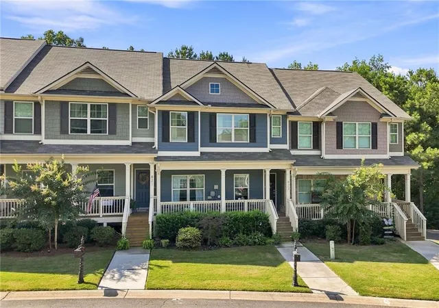 Photo 1 of Sale Pending at 823 Ash St, Canton, GA 30114 | MLS# 7832025 | Listing updated on 2026-09-27