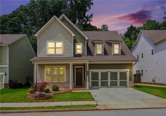 Photo 1 of Single family home for sale at 556 Avondale Hills Dr, Decatur, GA 30032 | MLS# 7837213 | Listing updated on 2026-09-19