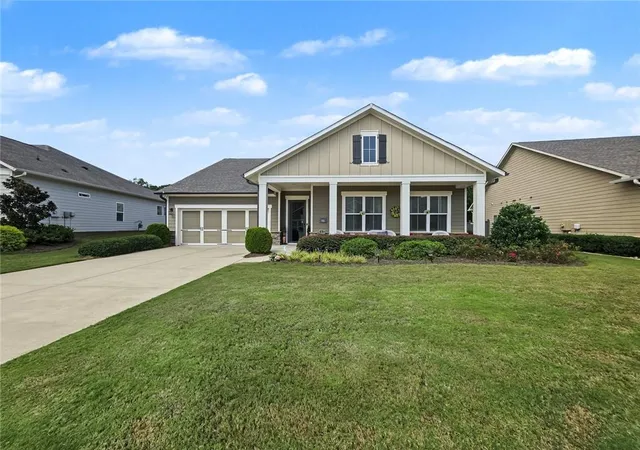 Photo 1 of Sale Pending at 415 Frazier St, Woodstock, GA 30189 | MLS# 7837472 | Listing updated on 2026-09-17