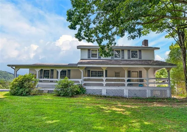 Photo 3 of Single family home for sale at 1538 Greenfield Rd, Ellijay, GA 30536 | MLS# 7836761 | Listing updated on 2026-10-07