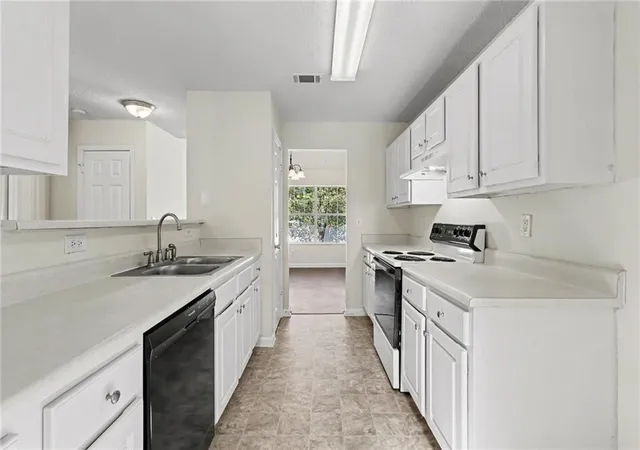 Photo 1 of Townhouse for sale at 4131 Ravenwood Ct, Union City, GA 30291 | MLS# 7858056 | Listing updated on 2026-10-24