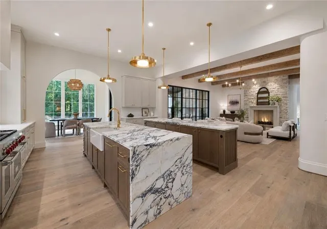 Photo 3 of Single family home for sale at 1704 Wildwood Rd, Atlanta, GA 30306 | MLS# 7859423 | Listing updated on 2026-10-27