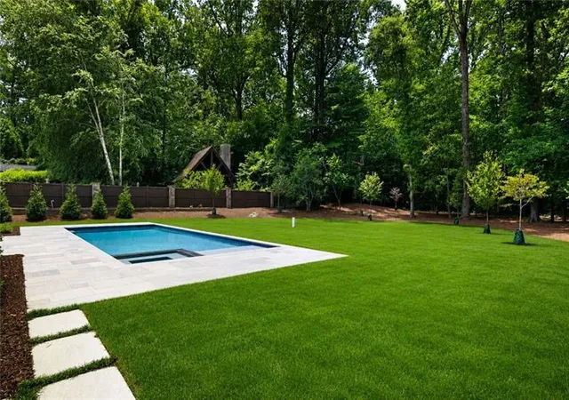 Photo 4 of Single family home for sale at 1704 Wildwood Rd, Atlanta, GA 30306 | MLS# 7859423 | Listing updated on 2026-10-27