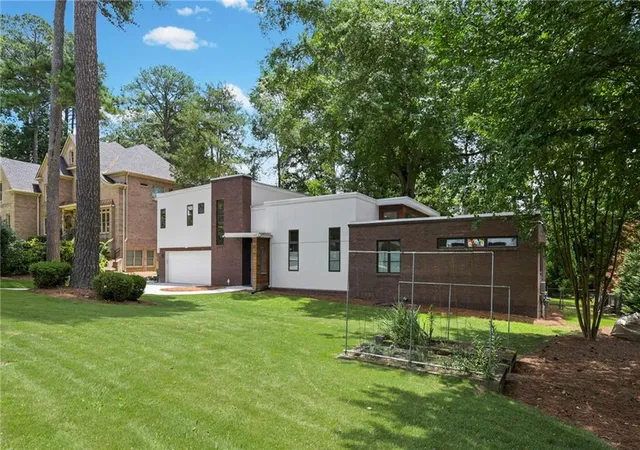 Photo 2 of Single family home for sale at 2223 Meadowvale Dr Ne, Atlanta, GA 30345 | MLS# 7834249 | Listing updated on 2026-09-13