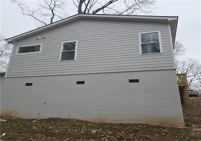 Photo 4 of Single family home for sale at 172 Polar Rock Rd, Atlanta, GA 30315 | MLS# 7834056 | Listing updated on 2026-09-09
