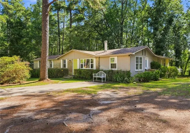 Photo 2 of Single family home for sale at 361 Wisso Rd, Griffin, GA 30223 | MLS# 7833888 | Listing updated on 2026-09-08