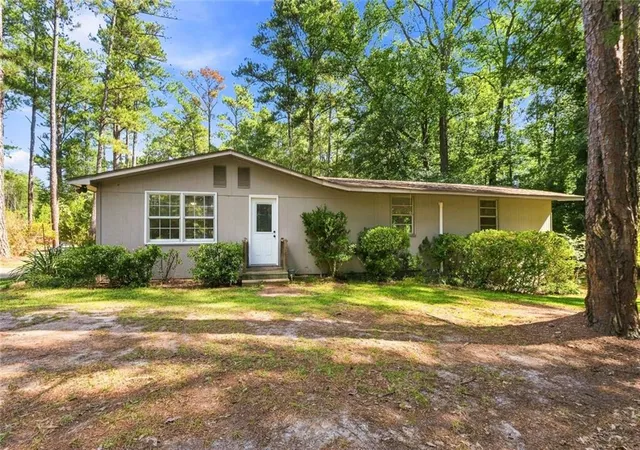 Photo 3 of Single family home for sale at 361 Wisso Rd, Griffin, GA 30223 | MLS# 7833888 | Listing updated on 2026-09-08