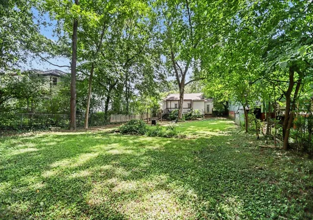Photo 30 of Single family home for sale at 702 Glenwood Ave Se, Atlanta, GA 30312 | MLS# 7830505 | Listing updated on 2026-09-12