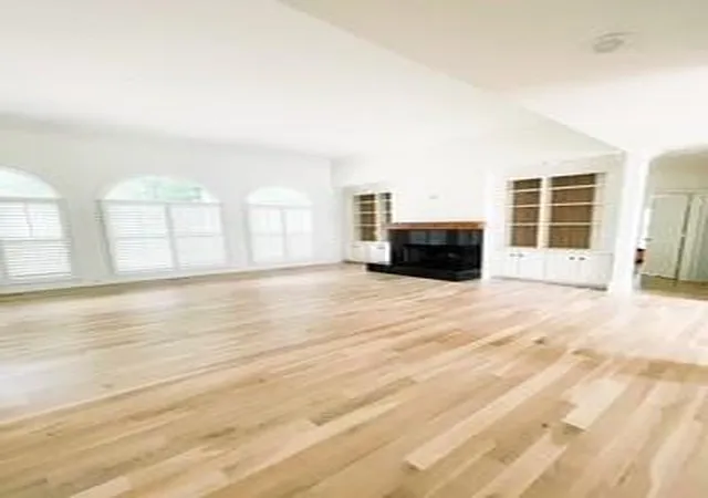 Photo 3 of Single family home for sale at 370 Royal Birkdale Ct, Johns Creek, GA 30097 | MLS# 7833531 | Listing updated on 2026-09-12