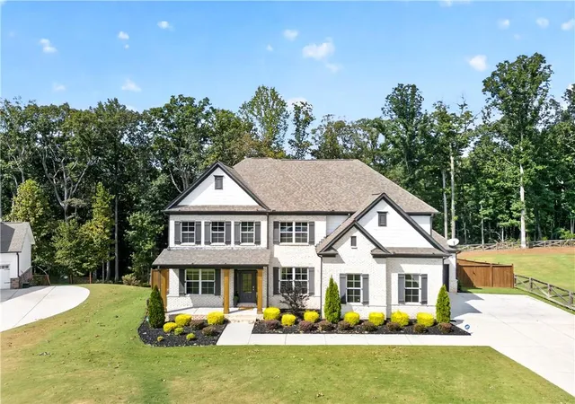Photo 2 of Single family home for sale at 1041 Montrose Way, Hoschton, GA 30548 | MLS# 7833802 | Listing updated on 2026-09-10