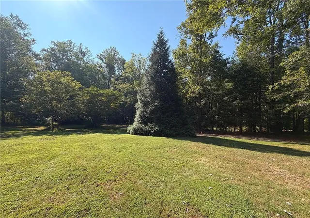 Photo 3 of Single family home for sale at 724 Upper Bethany Rd, Ball Ground, GA 30107 | MLS# 7833056 | Listing updated on 2026-09-13