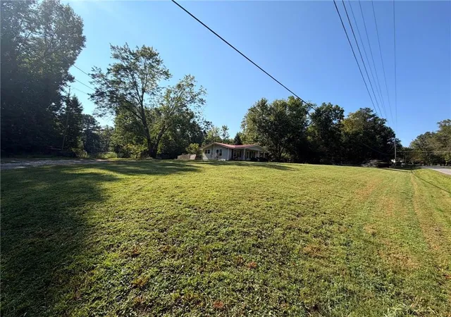 Photo 4 of Single family home for sale at 724 Upper Bethany Rd, Ball Ground, GA 30107 | MLS# 7833056 | Listing updated on 2026-09-13