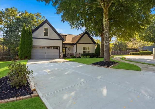 Photo 2 of Sale Pending at 5804 Ansley Ter, Braselton, GA 30517 | MLS# 7832396 | Listing updated on 2026-10-08