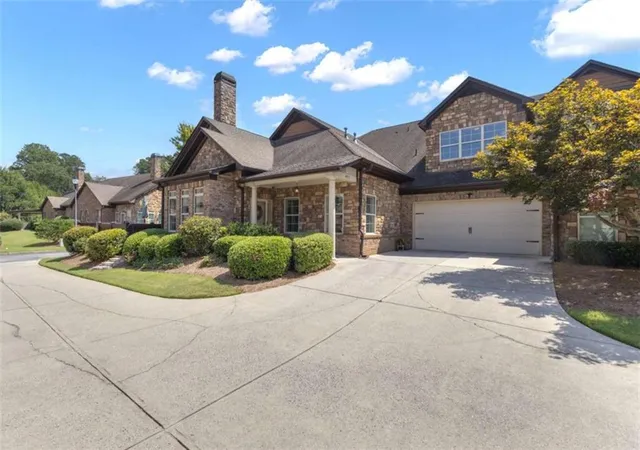 Photo 2 of Townhouse for sale at 4937 Ansbury Pl Nw, Acworth, GA 30101 | MLS# 7837170 | Listing updated on 2026-10-07