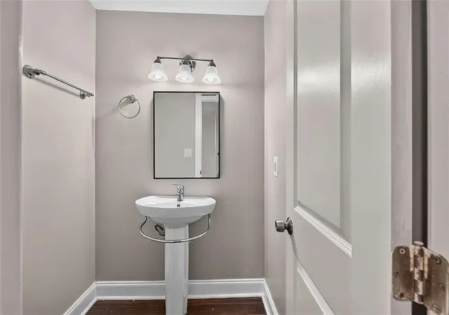 Photo 3 of Single family home for sale at 125 Governors Dr, Forest Park, GA 30297 | MLS# 7832977 | Listing updated on 2026-09-05