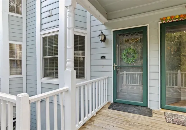 Photo 2 of Condo for sale at 4120 Riverlook Pkwy SE #203, Marietta, GA 30067 | MLS# 7832789 | Listing updated on 2026-09-17