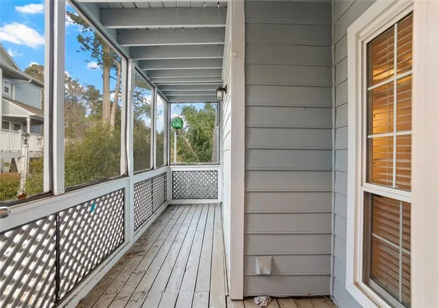 Photo 4 of Condo for sale at 4120 Riverlook Pkwy SE #203, Marietta, GA 30067 | MLS# 7832789 | Listing updated on 2026-09-17