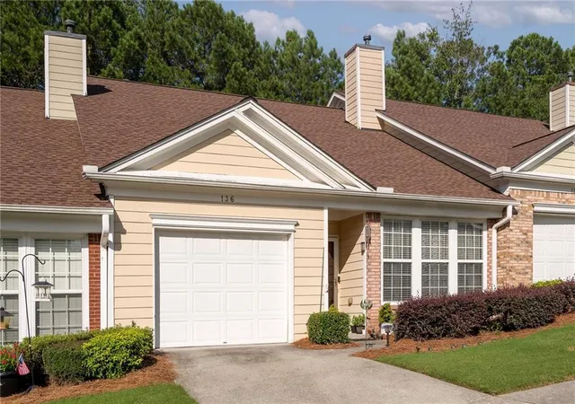 Photo 3 of Townhouse for sale at 136 Camry Ln, Grayson, GA 30017 | MLS# 7831732 | Listing updated on 2026-09-03