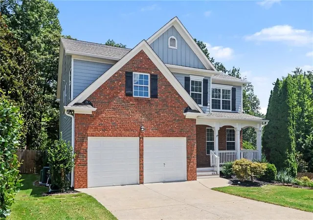 Photo 1 of Single family home for sale at 4820 Fieldstone View Cir, Cumming, GA 30028 | MLS# 7823903 | Listing updated on 2026-10-13