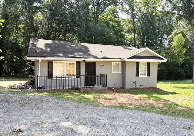 Photo 1 of Single family home for sale at 5715 Harding Dr, Mableton, GA 30126 | MLS# 7832793 | Listing updated on 2026-09-09