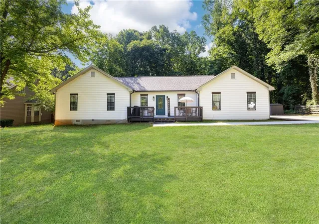 Single family home for sale at 4542 Trellis Way, Braselton, GA 30517 | MLS# 7835545