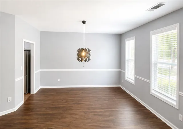 Photo 3 of Townhouse for sale at 185 Galecrest Dr, Alpharetta, GA 30004 | MLS# 7832910 | Listing updated on 2026-09-05