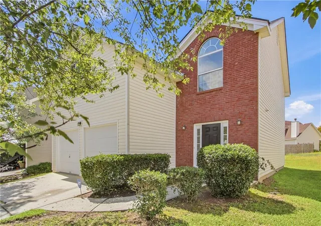Photo 3 of Sale Pending at 2571 S Hills, Riverdale, GA 30296 | MLS# 7840642 | Listing updated on 2026-10-06