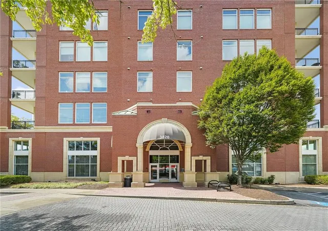 Listing Photo 1 - Condo for sale in building located at 3820 Roswell Rd, Atlanta, GA 30342 - Unit #205