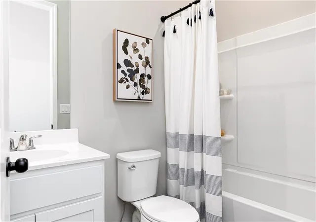 Photo 3 of Single family home for sale at 724 Coventry Cvs Way, Acworth, GA 30102 | MLS# 7831783 | Listing updated on 2026-09-13
