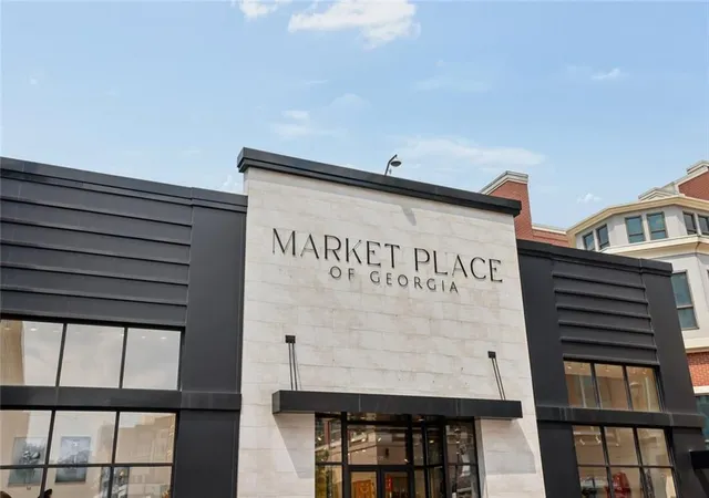 Listing Photo 2 - Condo for sale in building located at 270 17Th St Nw, Atlanta, GA 30363 - Unit #1403