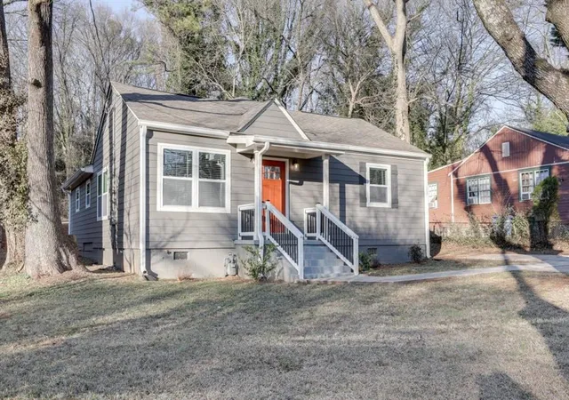 Photo 3 of Single family home for sale at 1429 Almont Dr SW, Atlanta, GA 30310 | MLS# 7859334 | Listing updated on 2026-10-29