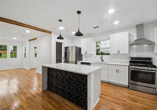Photo 3 of Sale Pending at 2886 Joyce Ave, Decatur, GA 30032 | MLS# 7829515 | Listing updated on 2026-09-23