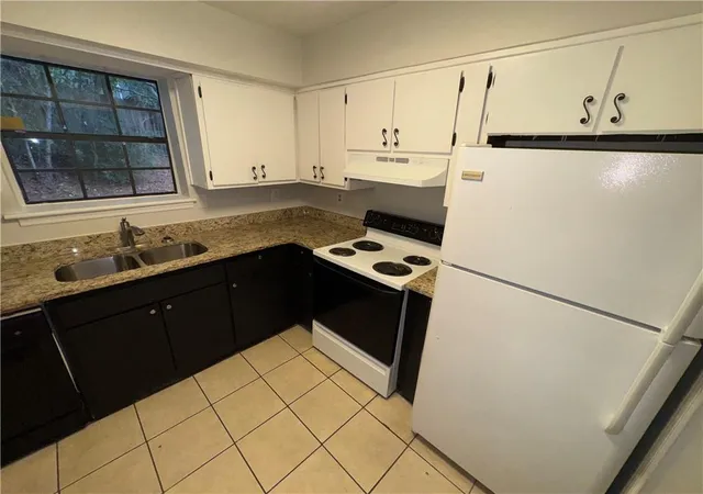 Photo 3 of Multi family home for sale at 1421 Stone Ml Tr, Stone Mountain, GA 30083 | MLS# 7835277 | Listing updated on 2026-09-11