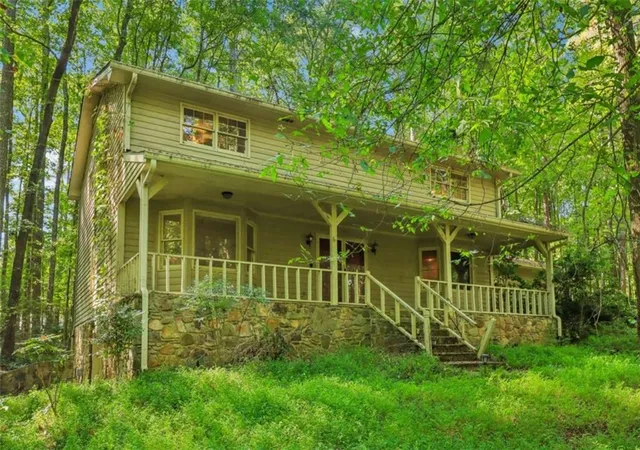 Photo 1 of Sale Pending at 175 Canterbury Ln, Fayetteville, GA 30215 | MLS# 7839295 | Listing updated on 2026-09-29
