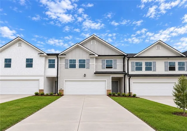 Photo 1 of Sale Pending at 6410 Rosetta Dr #45, Atlanta, GA 30331 | MLS# 7791972 | Listing updated on 2026-10-09