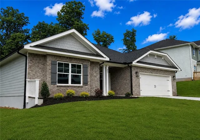 Photo 2 of Sale Pending at 211 Thunder Valley, Dawsonville, GA 30534 | MLS# 7766170 | Listing updated on 2026-09-15